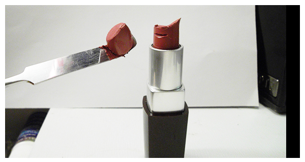 Lipsticks that are not down to the nub can be easily sliced off with spatula