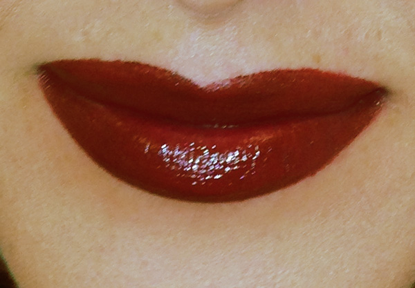 lipstick-crimson